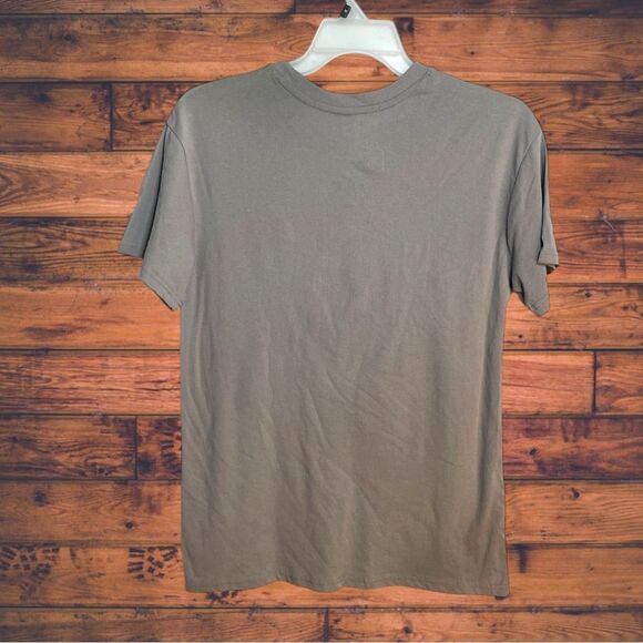 5 for $25🔥Marvel Grey Captain America T-Shirt Medium - Picture 2 of 4